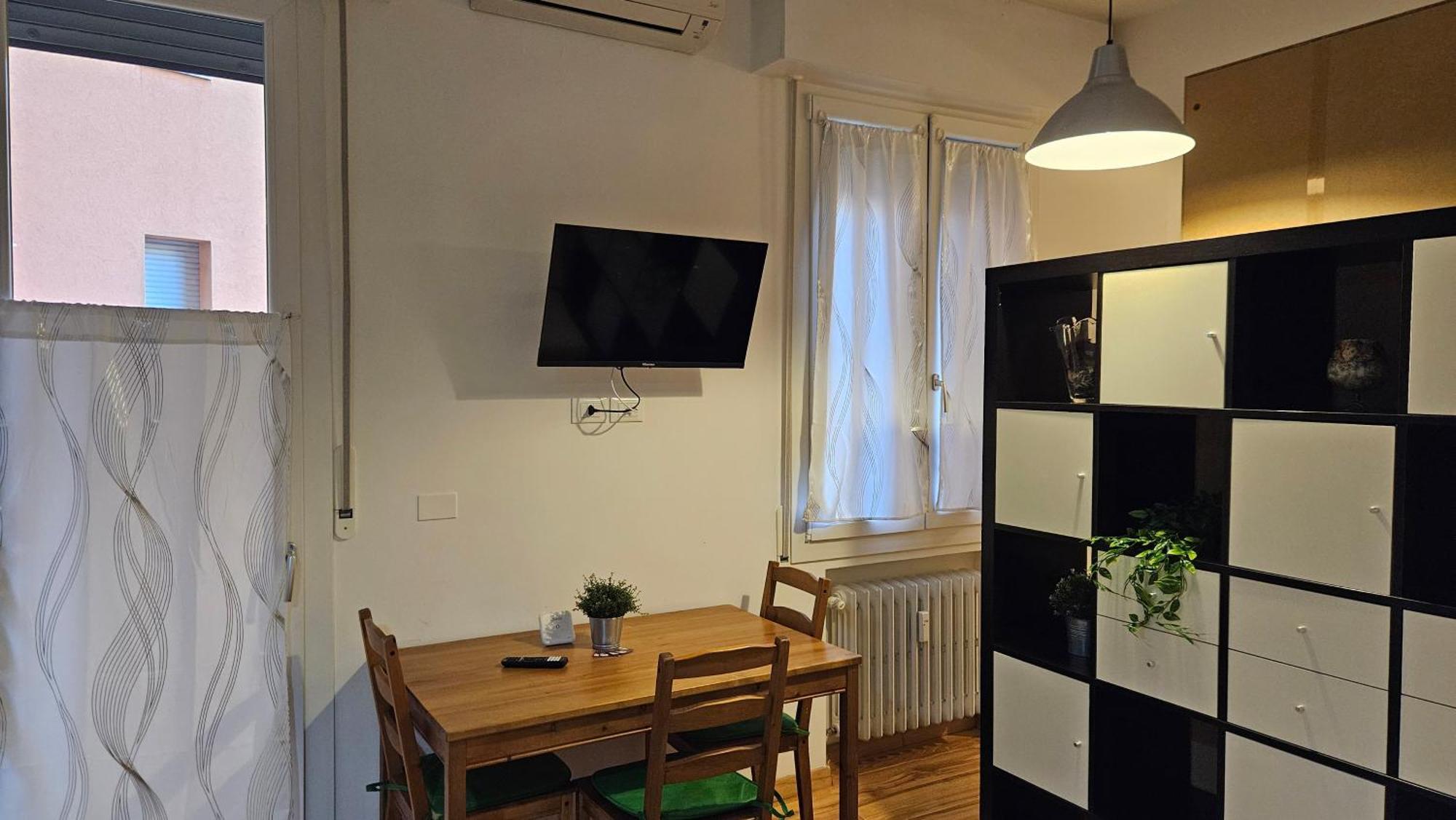 Апартаменты Residenza Ugo Bassi Болонья Экстерьер фото