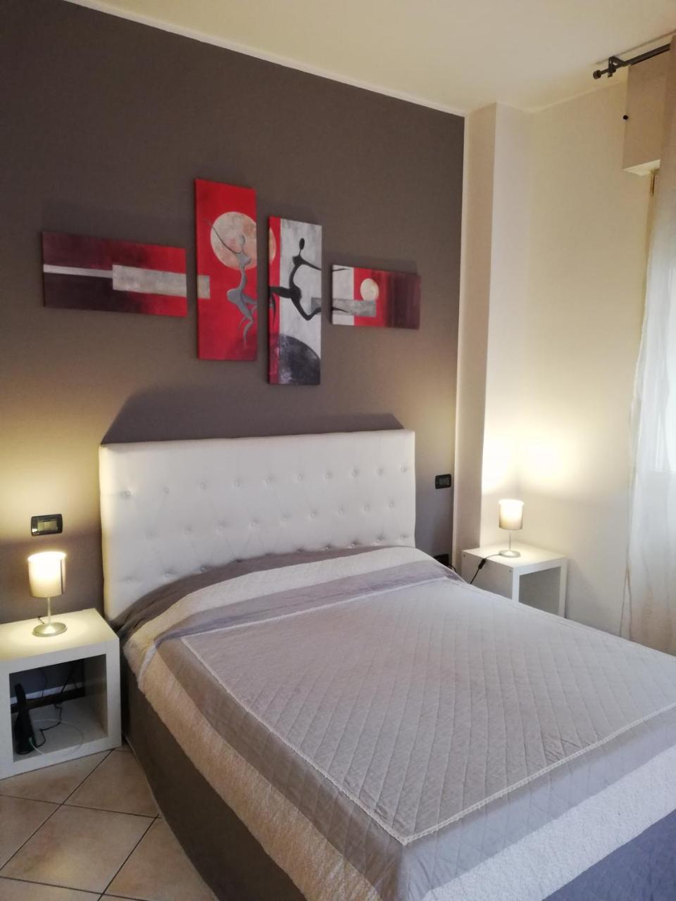 Апартаменты Residenza Ugo Bassi Болонья Экстерьер фото